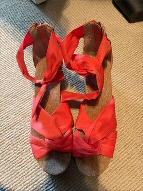 UGG Orange/Red Fabric Knot Espadrille Wedge Sandals